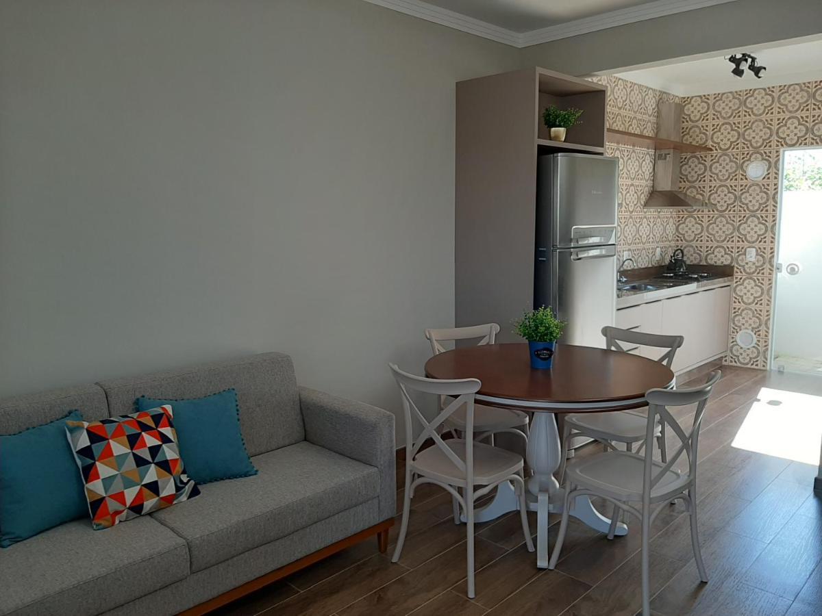 Excelente Sobrado Confortavel No Centro De Tijucas Proximo As Praias 外观 照片