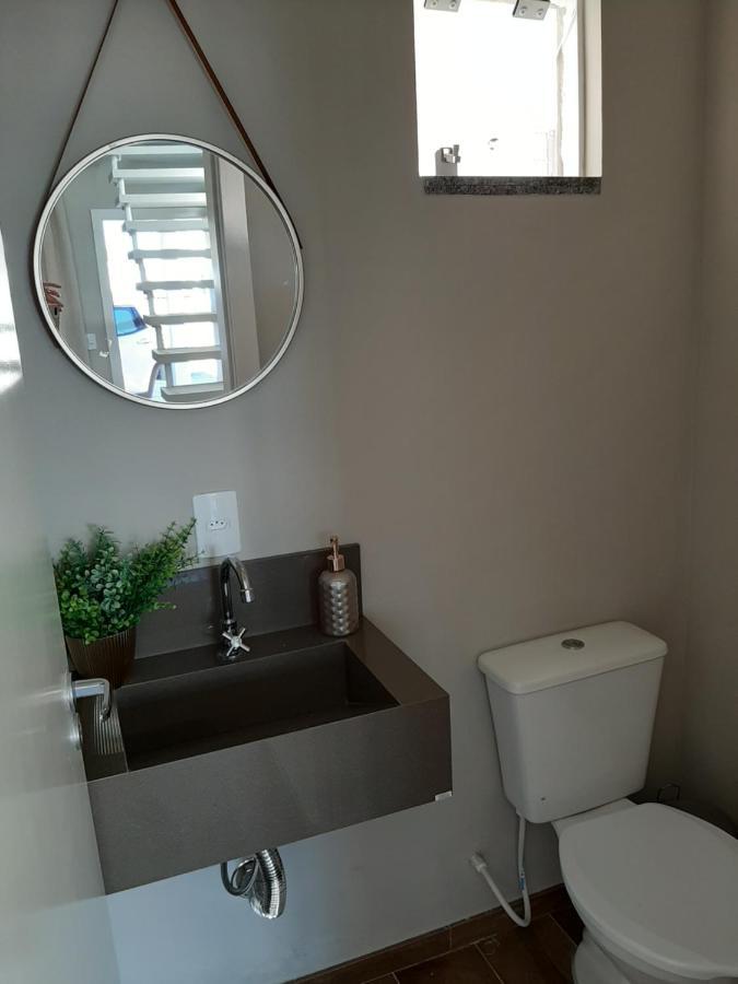 Excelente Sobrado Confortavel No Centro De Tijucas Proximo As Praias 外观 照片