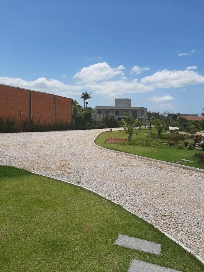 Excelente Sobrado Confortavel No Centro De Tijucas Proximo As Praias 外观 照片