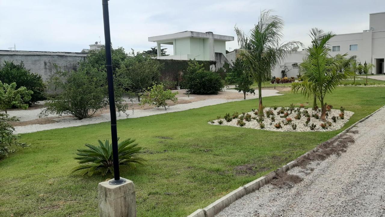 Excelente Sobrado Confortavel No Centro De Tijucas Proximo As Praias 外观 照片